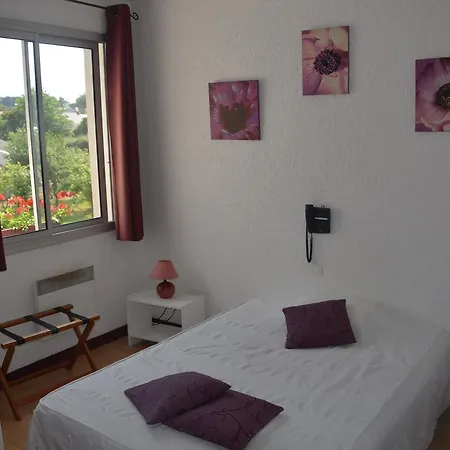 Le Week-end Hotel