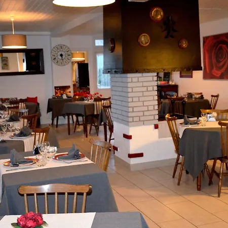 Le Week-end Hotel